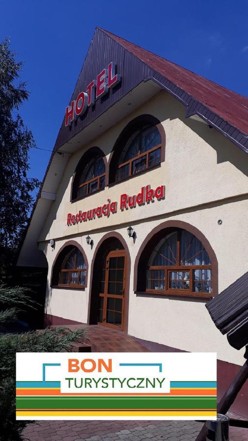 Hotel-Restauracja-Bar Rudka Островец-Свентокшиский Экстерьер фото